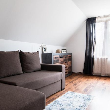 Imádó Vendégház Cernat Extérieur photo